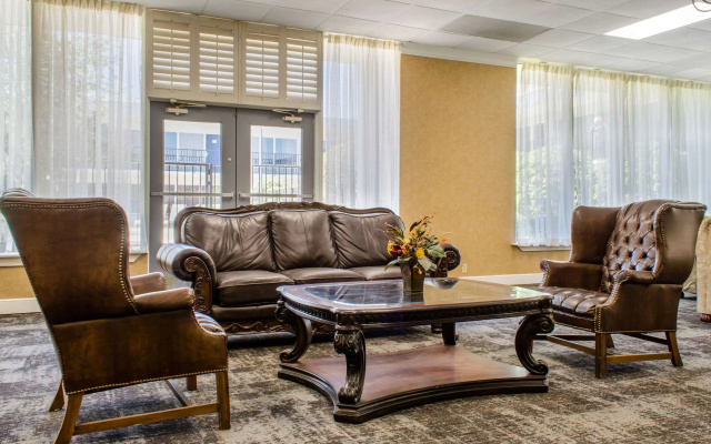 Quality Inn & Suites