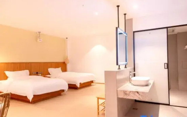 Qitian Li Homestay