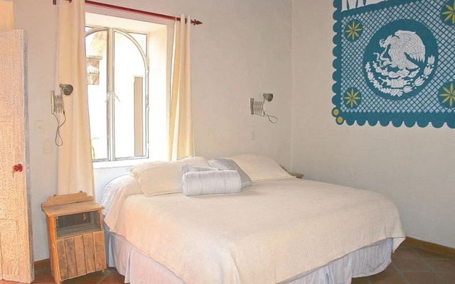Haiku Hotel Unico