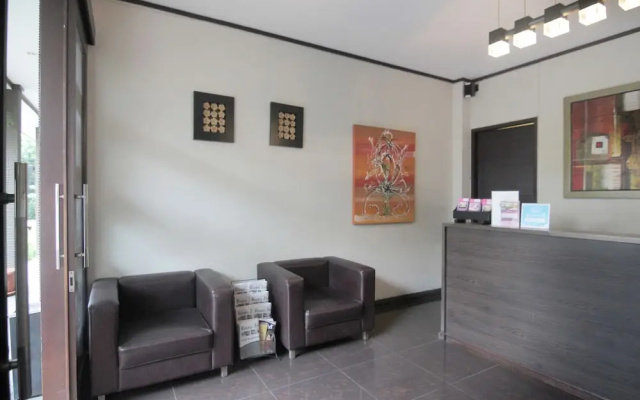 Airy Sukasari Setrasari Raya 10 Bandung