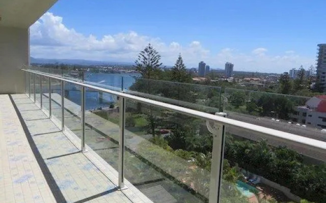 Thornton Tower Apartments