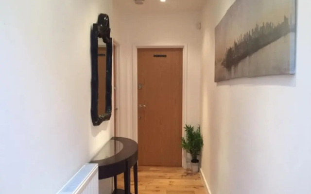 1 Bedroom Shadwell Flat