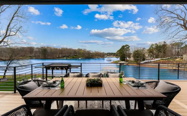 Salience Path W/heated Pool & Game Room