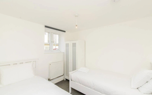 Short Stay Bristol - Freeland Rear House