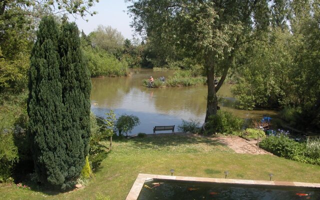 The Willows Bed & Breakfast