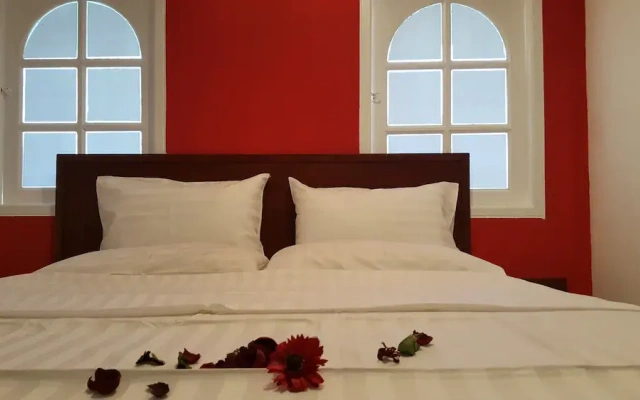 Royal Home Stay
