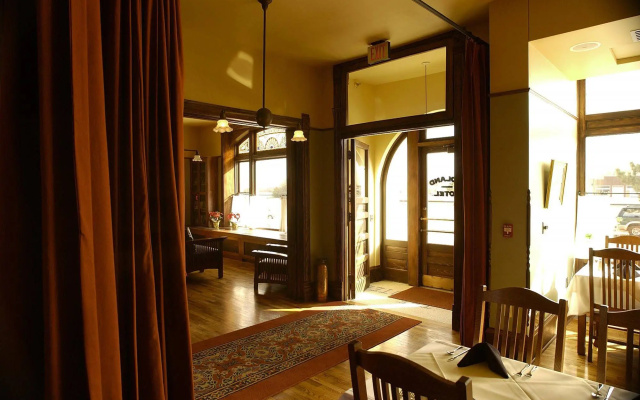 Midland Railroad Hotel