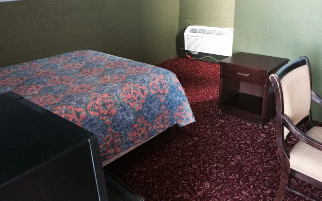 Lido Motel