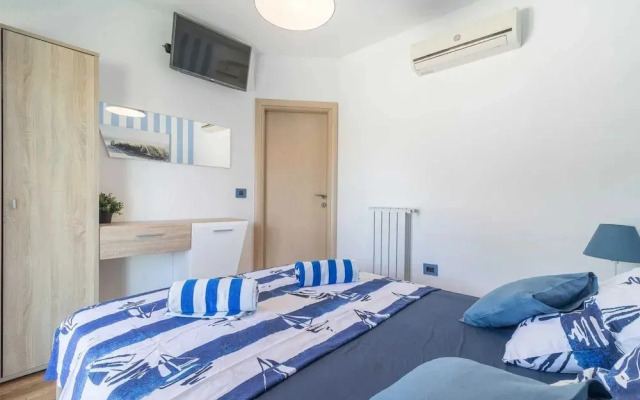 Villa in Valtura Near Roman Amphitheater