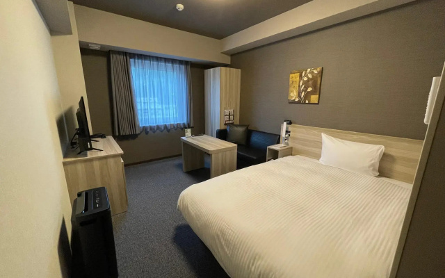 Hotel Route Inn Ohi Takahama