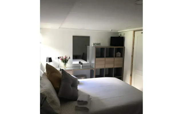 Barton Gate Farm Guesthouse