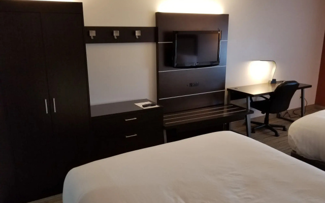 Holiday Inn Express Birch Run - Frankenmuth Area by IHG