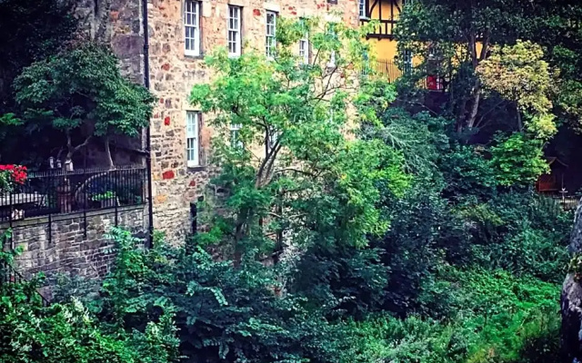 Edinburgh's Dean Village River View Retreat