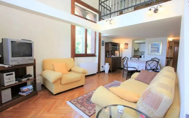 Amazing Aparment Lake Front 1 bed in Acquaseria
