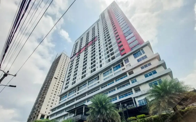 Comfortable And Homey Studio Room Parkland Avenue Apartment