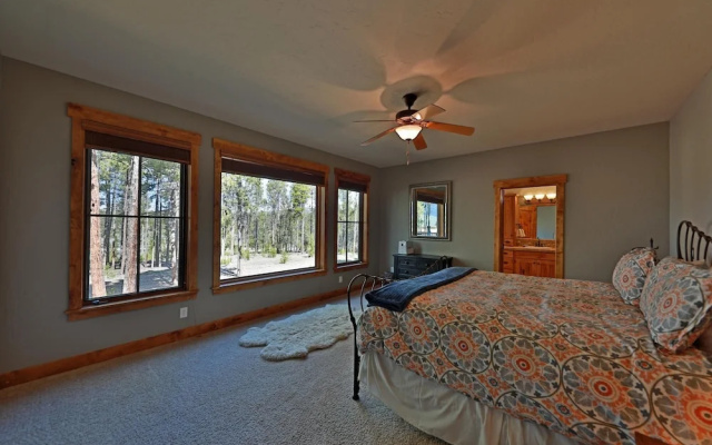 Juniper House 4 Bedrooms 3.5 Bathrooms Home