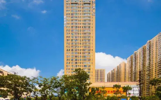 Ji Hotel (Kunming Joy City Store)