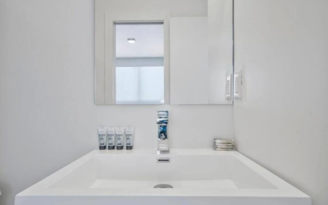 Miami Suite 306