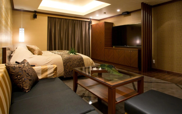 Hotel and Spa Lotus Modern – Adults Only