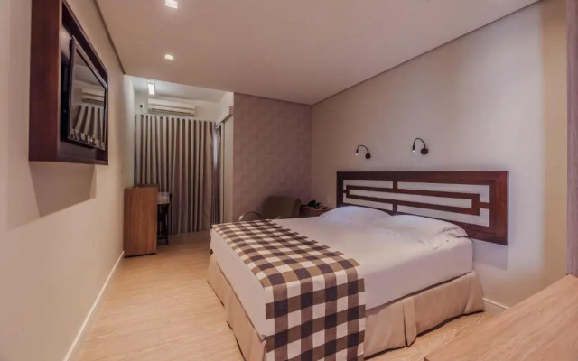 Mara Turismo Hotel