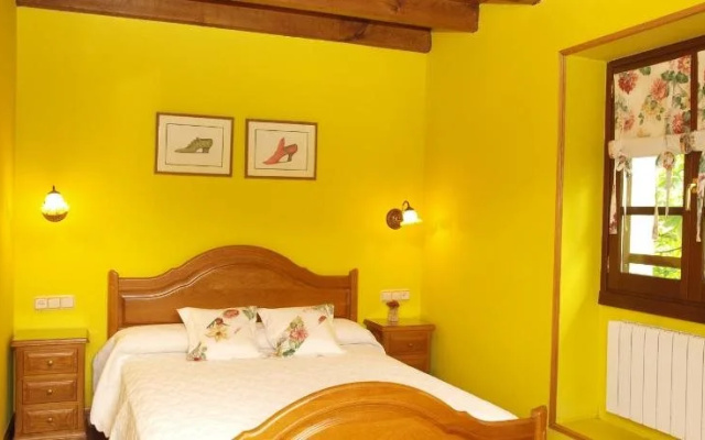 Hostal Rural Onbordi
