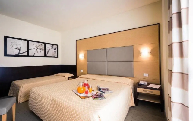 Inn Hotel
