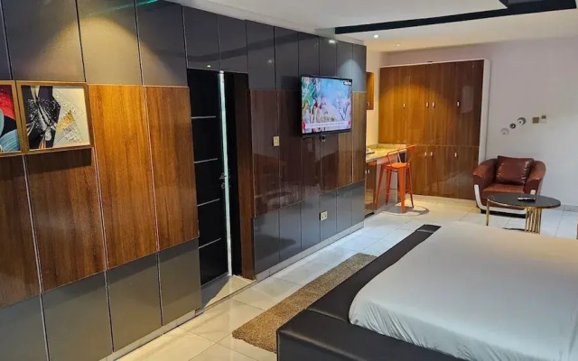 De Don's Villa