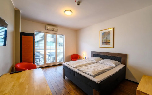 Artrock Downtown Hotel