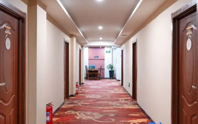 Youyou Express Hotel (Harbin Harshangda Branch)