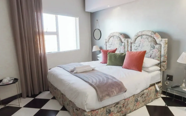 55 on Main Guesthouse and Spa