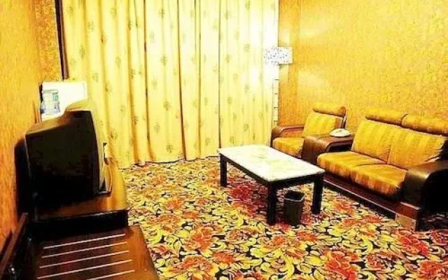 Long Feng Xiang Shangri-La