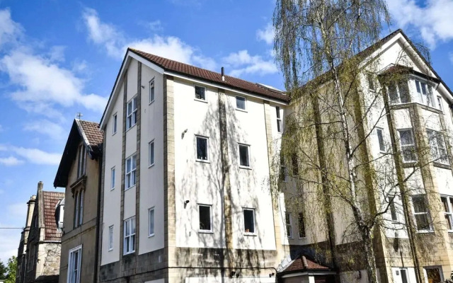 Stylish Flat in Cotham, Free On-street Parking