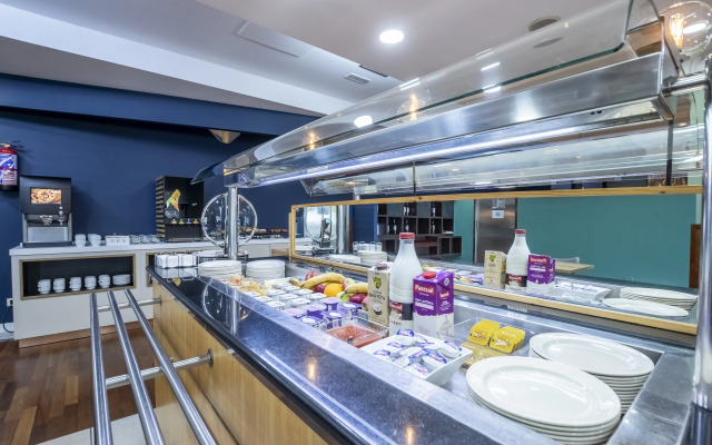 Travelodge Alicante Puerto