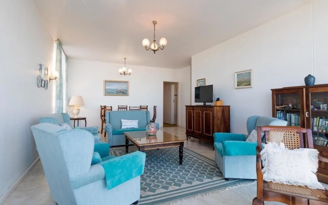 1208 St Tropez