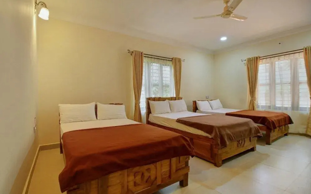 Home Luxury 3BHK By OYO Rooms