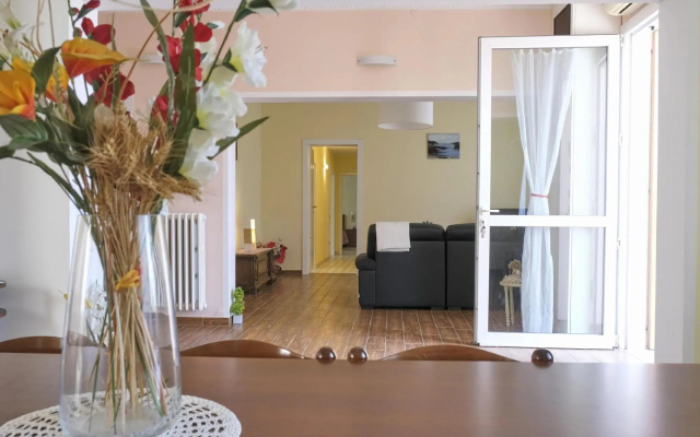 Lagoonside Elegance With Sauna