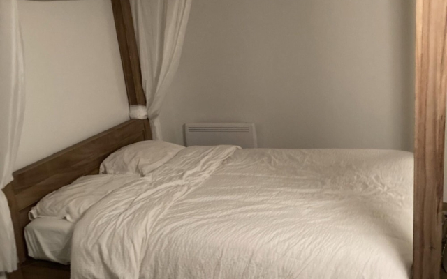 Holiday Home in Dordogne With Pool & Bubble Bath