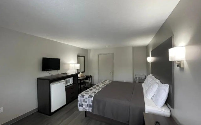 Embassy Inn