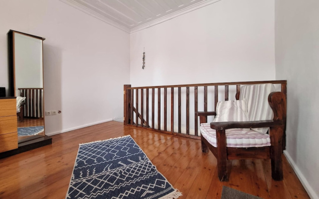 1-bed House Sleeps 4 - Free Parking, Patio, Wifi