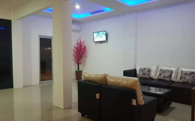 The Tispa Syariah Residence by OYO Rooms