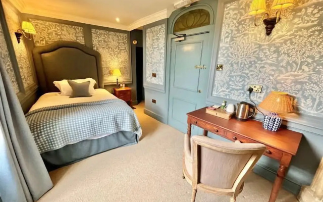 Bay Tree Hotel
