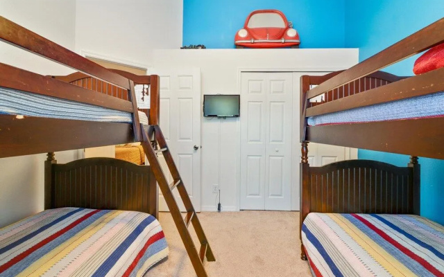 Pixar Movie Playhouse by VillaDirect