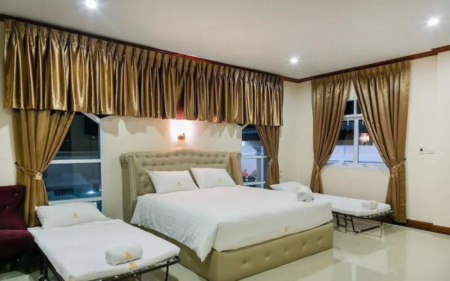 Royal Graces Luxury