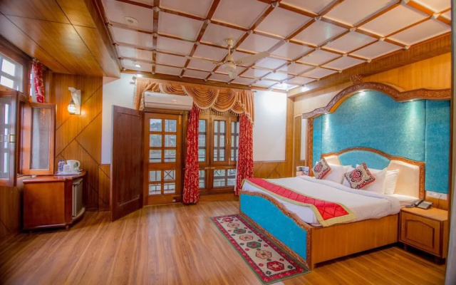 Leisure Vacations Karnika Resort