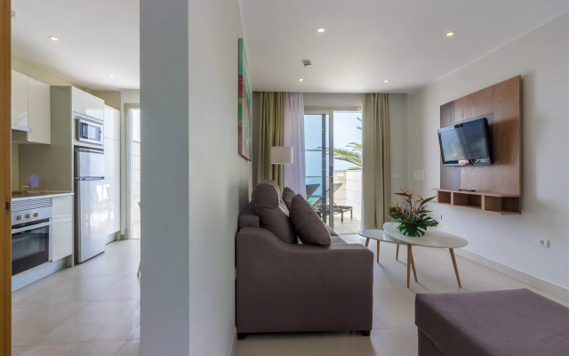 Klayman Diamond Aparthotel