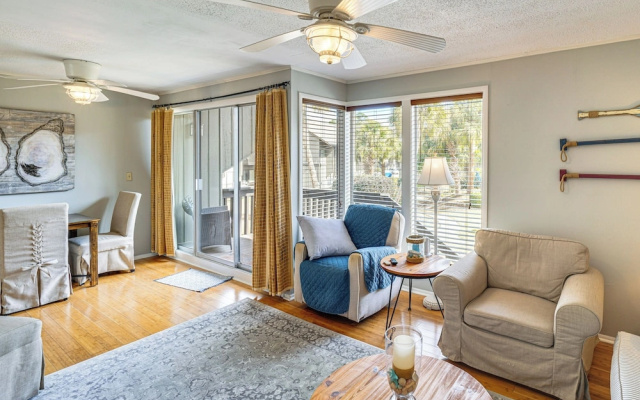 Golfer's Getaway! Modern Diamondhead Condo