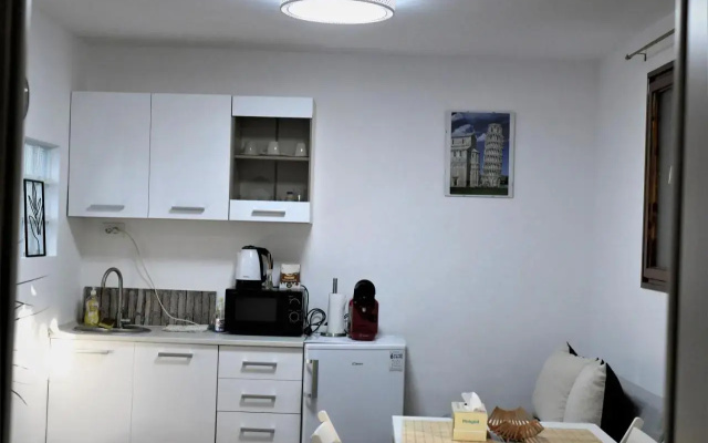 Victor Residence 38