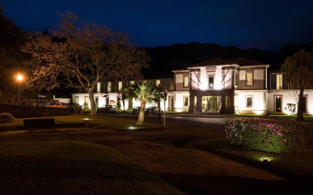 Furnas Boutique Hotel Thermal & Spa вид на фасад