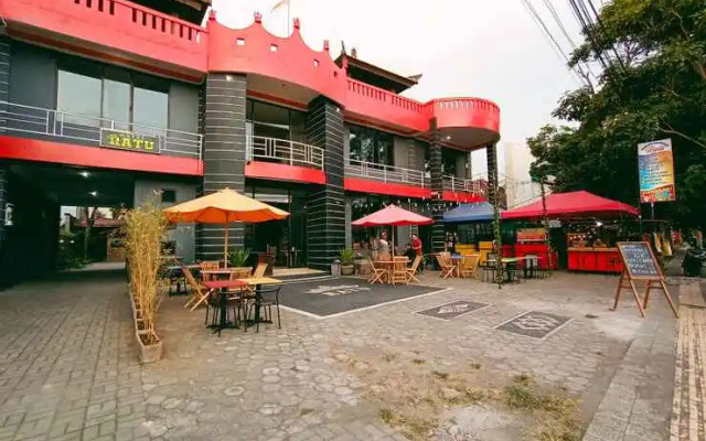 Hotel Ratu