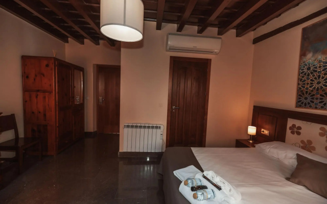 Hostel Mii Mercader De Sedas